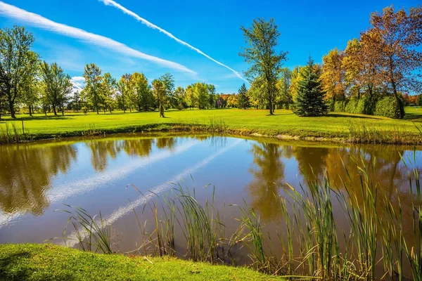 Brillante Día Soleado Canadá Francés Concepto Turismo Recreativo Follaje Otoño —  Fotos de Stock