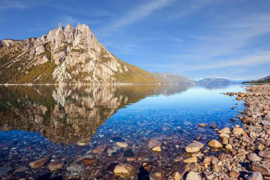 Dağ ve göl Bariloche, Arjantin için. Egzotik ve aşırı turizm kavramı 