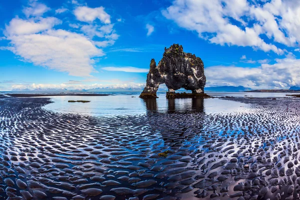 Magic Rock Hvitsercur Atardecer Sol Suave Del Norte Islandia Concepto — Foto de Stock