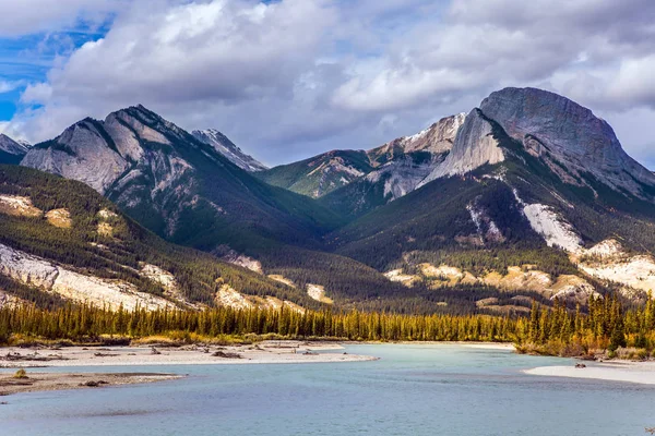Beeindruckende Reise Die Felsigen Berge Indischer Sommer Den Rockies Kanadas — Stockfoto