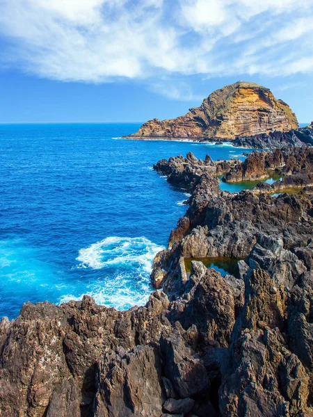 Pitoresk Kayalar Taşlar Volkanik Ada Madeira Atlantik Sahil Egzotik Ekolojik — Stok fotoğraf