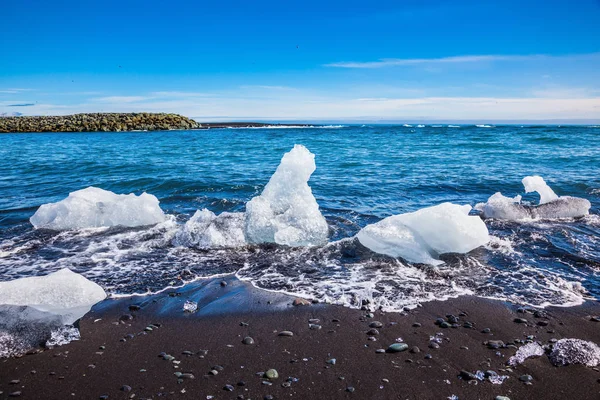 Ocean Coast Lodowa Laguna Jokulsarlon Islandia Plaża Czarny Brązowy Piasek — Zdjęcie stockowe