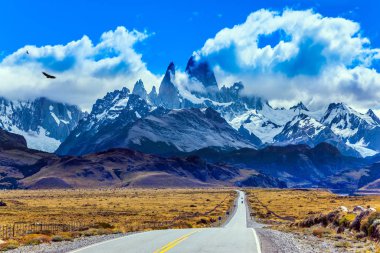 Görkemli Fitz Roy Dağı
