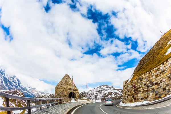 Grandes Alpes Austríacos Preciosa Grossglocknerstrasse Torreta Decorativa Vuelta Carretera Mareos — Foto de Stock