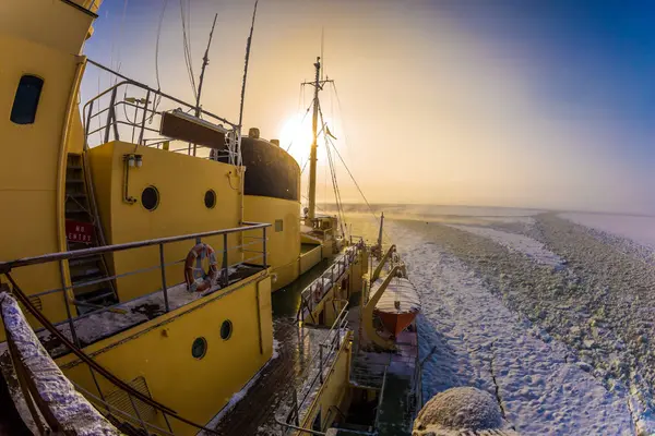 Unvergesslicher Ausflug Zur Arktischen Touristenkreuzfahrt Arktis Winter Ausflug Zum Eisbrecher — Stockfoto