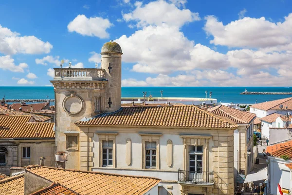 Provencal city on Mediterranean Sea — Stock Photo, Image