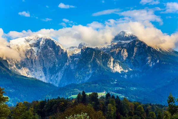 Magníficos Picos Nevados Rodean Lago Koenigssee Baviera Alemania Concepto Turismo —  Fotos de Stock