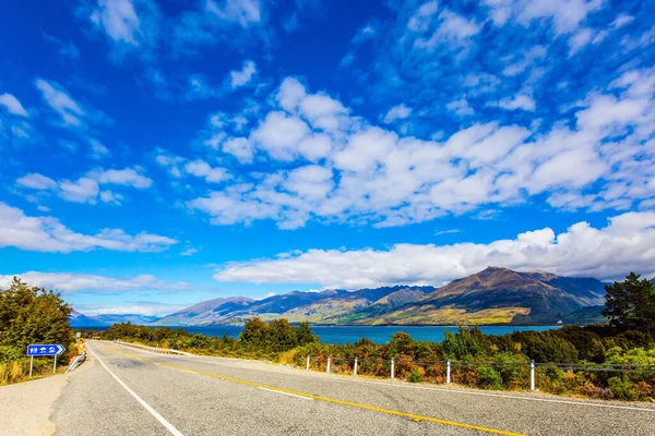 Südinsel Der Wunderschöne See Wanaka Neuseeland Cirruswolken Fliegen Himmel Azurblauer — Stockfoto