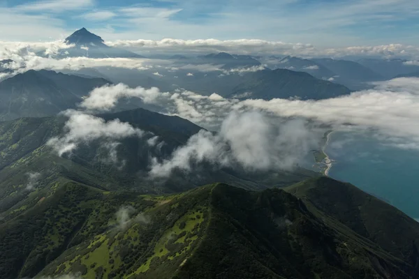Avacha Bay and Vilyuchinsky stratovolcano. South Kamchatka Nature Park. — Stock Photo, Image