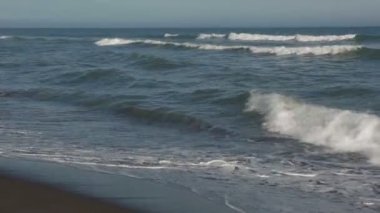 Khalaktyrsky Beach Pasifik Okyanusu üzerinde.
