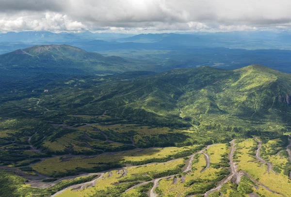 Caldera volkan Maly Semyachik. Kronotsky doğa rezerv Kamçatka Yarımadası. — Stok fotoğraf