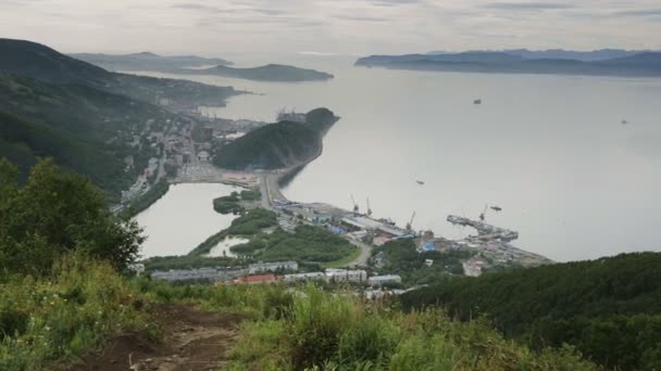 Bahía de Avacha y Petropavlovsk Kamchatsky . — Vídeo de stock