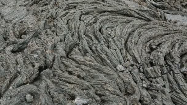 Frozen lava flow resulting from eruption Flat Tolbachik in 2012. — Stock Video