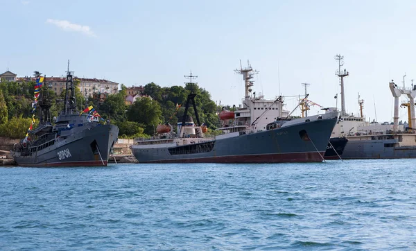 Sevastopol June 2016 Πολεμικά Πλοία Του Στόλου Της Μαύρης Θάλασσας — Φωτογραφία Αρχείου