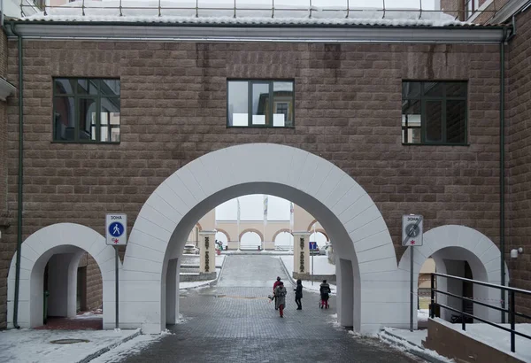 Üst Gorki Gorod - mevsim tatil beldesi deniz seviyesinden 960 metre