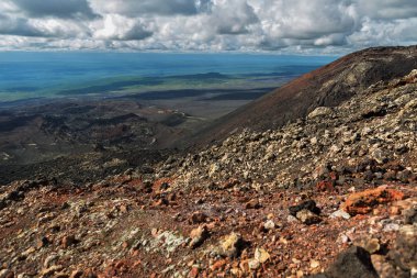 Kuzey cephe büyük Tolbachik fissür Erüpsiyonu 1975