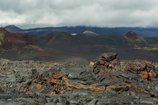 Campo de lava no vulcão Tolbachik, após erupção em 2012, Grupo de Vulcões Klyuchevskaya — Fotografia de Stock