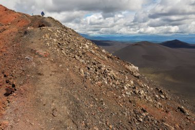 Hiking trail tırmanmaya Kuzey cephe büyük Tolbachik fissür Erüpsiyonu 1975
