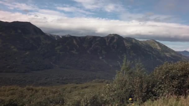 Viagem de verão através de Viluchinsky passar imagens de vídeo — Vídeo de Stock