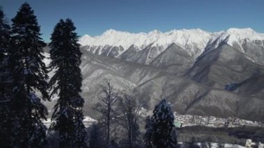 Kuzey yamaç Aibga Ridge Batı Kafkasya ski Resort Gorki Gorod stok görüntüleri video