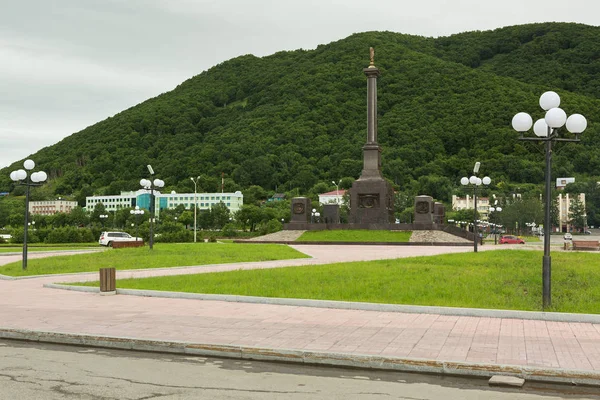 Stela şehir askeri zafer Petropavlovsk Kamchatsky içinde. — Stok fotoğraf