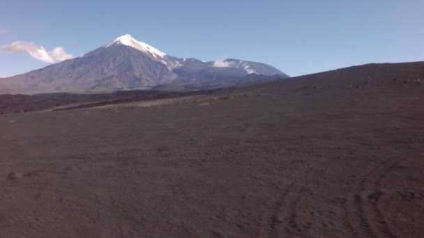 Old lava fields and volcanoes Tolbachik stock footage video — Stock Video