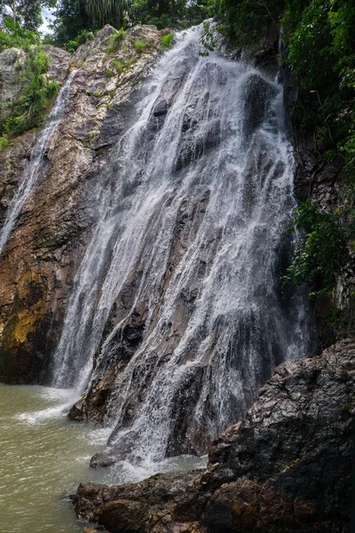 Na Muang vízesés a Koh Samui, Thaiföld — Stock Fotó