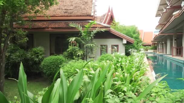 Território do hotel Samui Buri Beach Resort imagens de vídeo — Vídeo de Stock