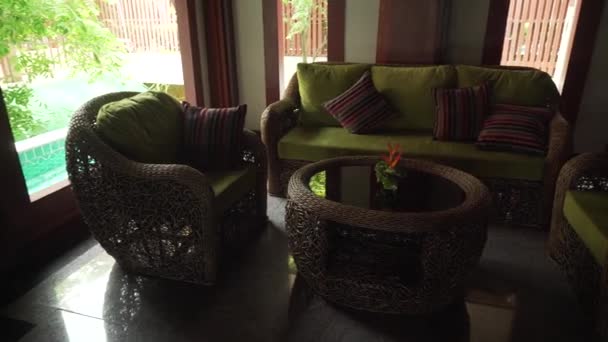 De Lounge van het hotel van Samui Buri Beach Resort stock footage video — Stockvideo