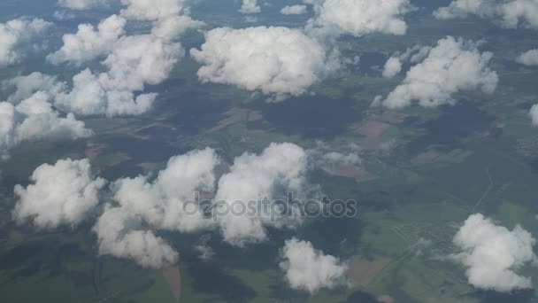Luchtfoto van cumulus wolken boven Moscow Region stock footage video — Stockvideo