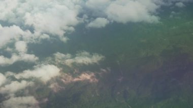 Uçaktan Koh Samui Tayland stok görüntüleri video görüntülemek.