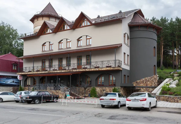 Бізнес готель Росії в курортному місті Belokurikha в Алтайському краї — стокове фото