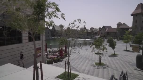 Riverland à Dubaï parcs et centres de villégiature séquences vidéo — Video