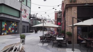 Yeni plaj ve eğlence alanı La Mer stok görüntüleri video