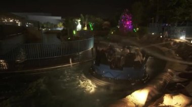 Tema park Motiongate stok görüntüleri video Dubai parklar ve tatil köyleri adlı su cazibe