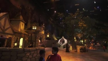 Bölge stok görüntüleri video Dubai parklar ve tatil köyleri, Shrek Motiongate Dreamworks içinde eğlence