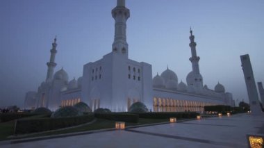 Büyük Sheik Zayed Camisi altı en büyük camilerinden dünya stok görüntüleri video içinde olduğunu