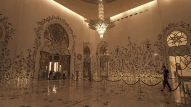 Büyük Sheik Zayed Camisi altı en büyük camilerinden dünya stok görüntüleri video içinde olduğunu