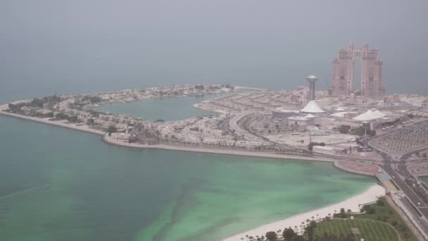 Mooie bovenaanzicht van Abu Dhabi stock footage video — Stockvideo