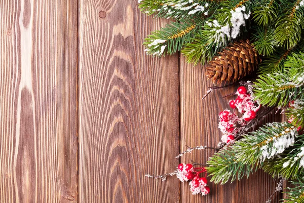 Tannenbaum und Schnee — Stockfoto