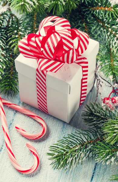 Weihnachtsgeschenkbox — Stockfoto