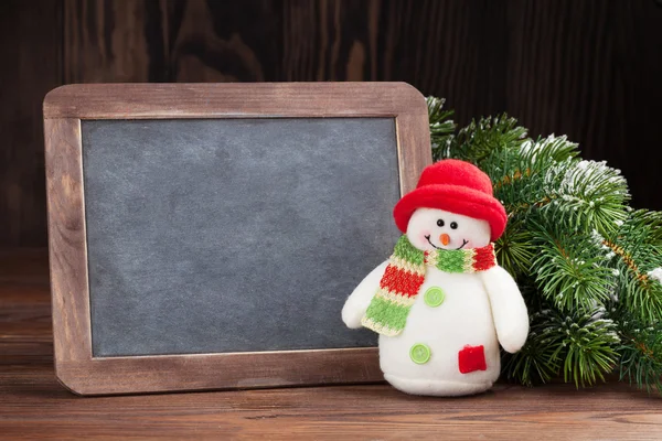 Noel dekor ve yazı tahtası — Stok fotoğraf