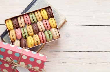 Renkli tatlı macarons 