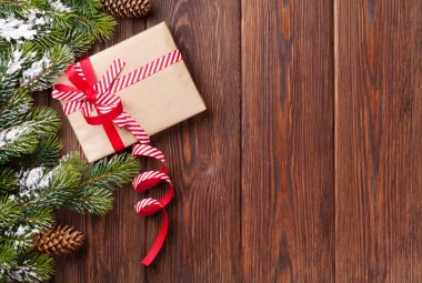 Noel hediyesi kutusu