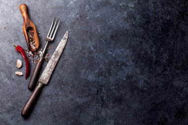 Baharat ve tabağını