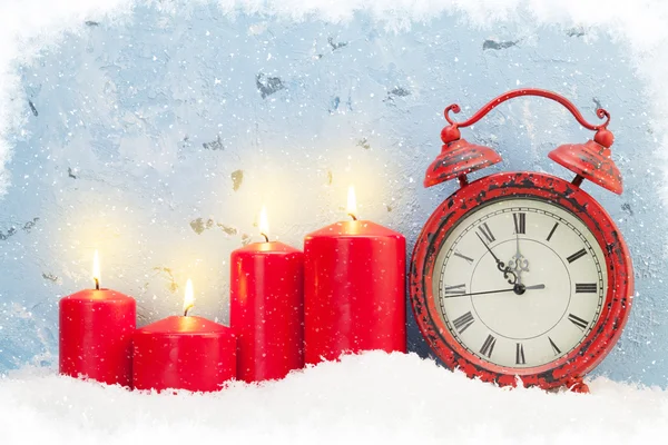 Christmas candles and clock — Stock Photo, Image