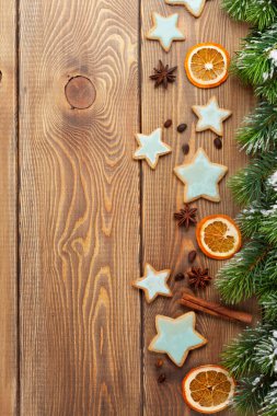 Köknar ağacı dalı ve önemsiz şey Noel arka plan