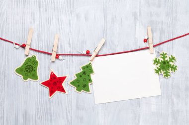 Noel dekorasyonu ve tebrik kartı
