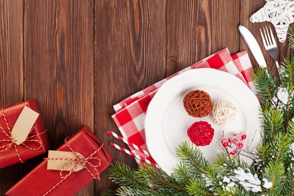 Cenário de mesa de Natal com abeto — Fotografia de Stock