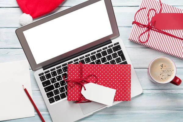 Gift boxes, pc and coffee cup — Stock Photo, Image